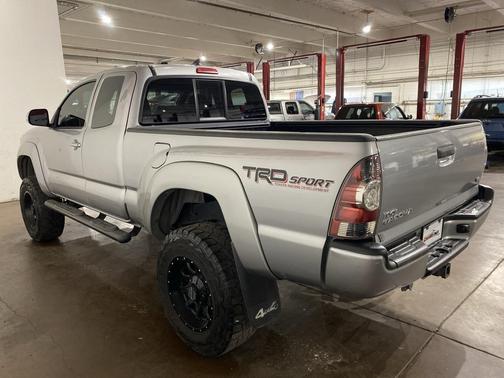 2014 Toyota Tacoma Base