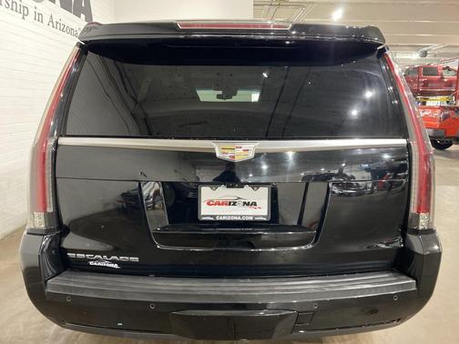 2017 Cadillac Escalade Luxury