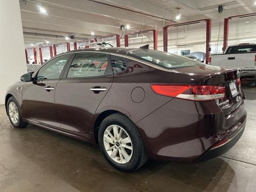 2018 Kia Optima LX
