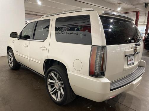 2013 Cadillac Escalade Premium