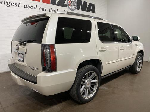 2013 Cadillac Escalade Premium