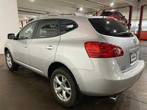 2010 Nissan Rogue SL