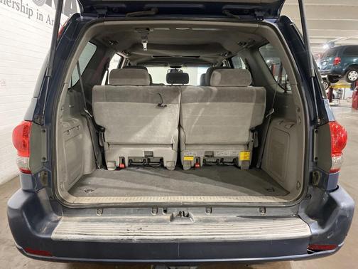 2006 Toyota Sequoia SR5