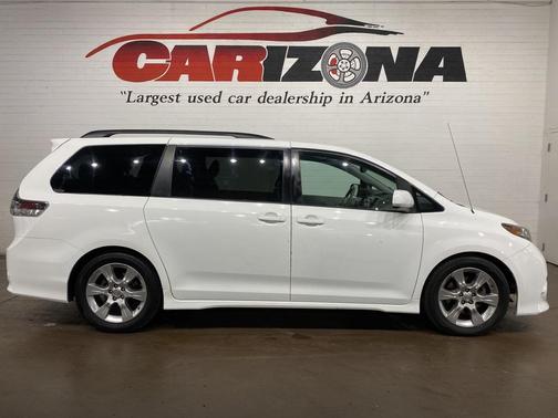 2012 Toyota Sienna SE