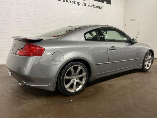 2004 INFINITI G35 Base