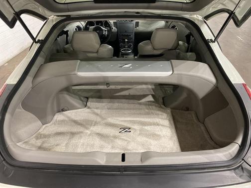 2004 Nissan 350Z Touring