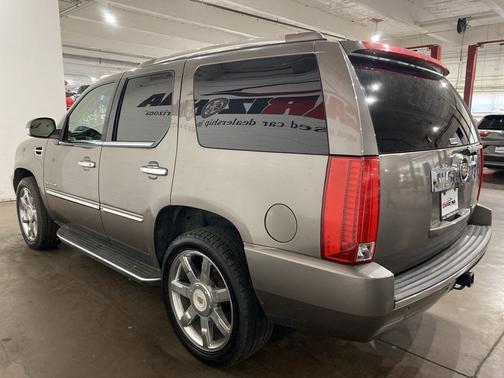 2014 Cadillac Escalade Luxury
