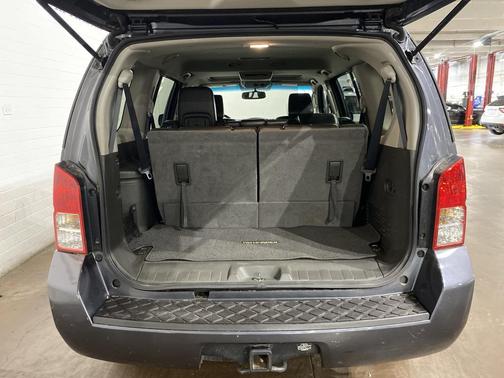 2012 Nissan Pathfinder Silver