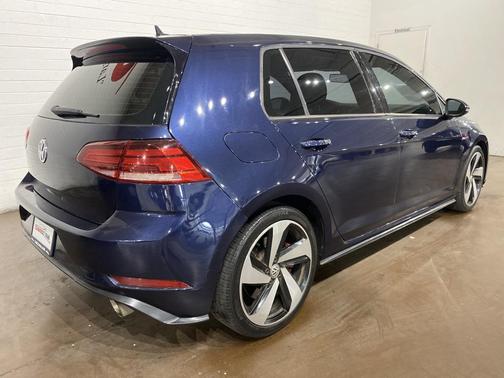 2018 Volkswagen Golf GTI 2.0T S 4-Door