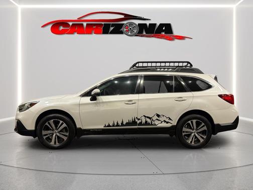 Crystal White Pearl 2018 Subaru Outback 3.6R Limited