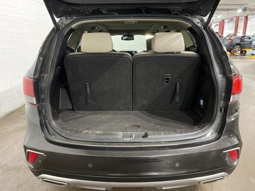 2017 Hyundai SANTA FE Limited Ultimate