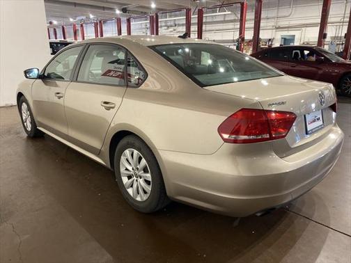 2015 Volkswagen Passat 1.8T S
