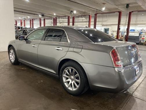2012 Chrysler 300 Limited