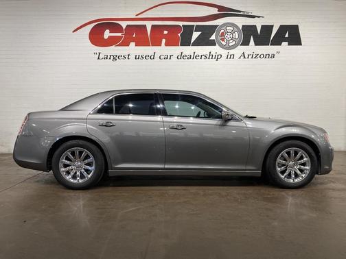2012 Chrysler 300 Limited