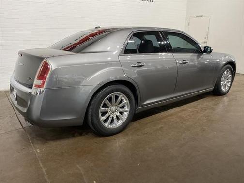 2012 Chrysler 300 Limited
