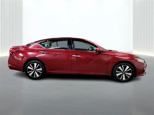 2022 Nissan Altima 2.5 SL