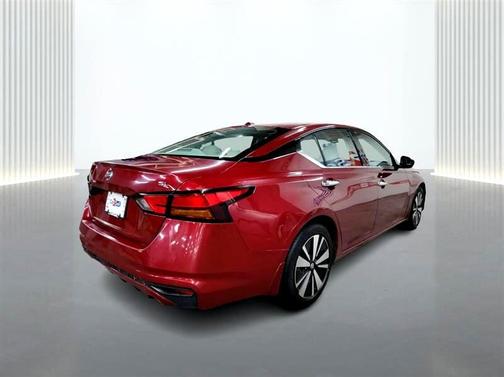 2022 Nissan Altima 2.5 SL