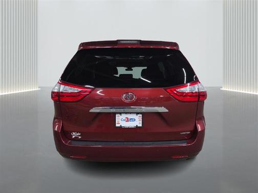 2019 Toyota Sienna Limited Premium