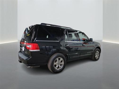 2017 Lincoln Navigator Select