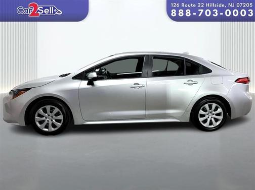 2022 Toyota Corolla LE