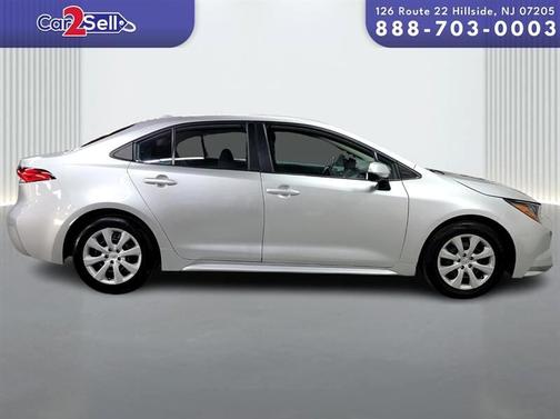 2022 Toyota Corolla LE