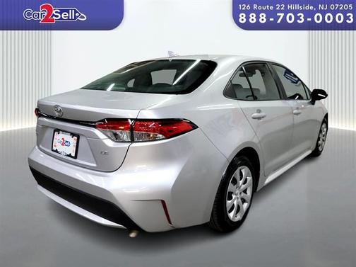 2022 Toyota Corolla LE