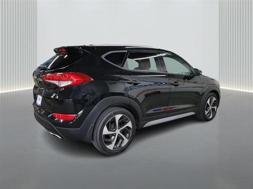 2017 Hyundai TUCSON Sport