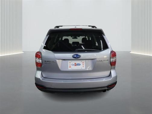2016 Subaru Forester 2.5i Touring