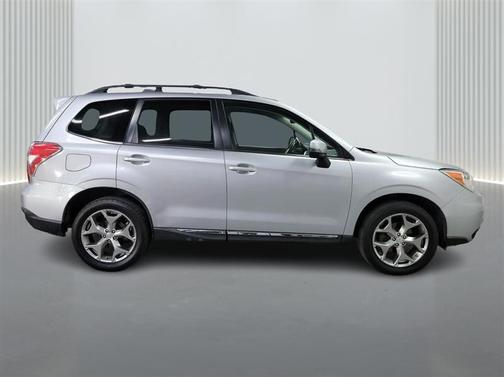 2016 Subaru Forester 2.5i Touring