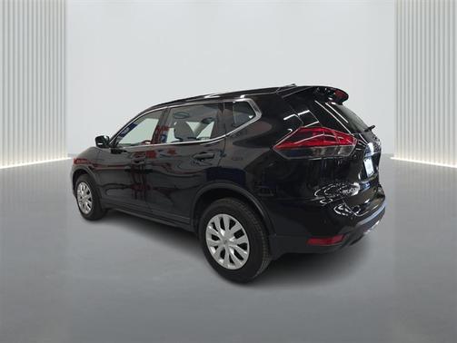 Magnetic Black 2019 Nissan Rogue S