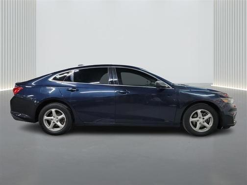 2016 Chevrolet Malibu LS