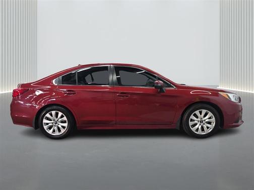 Venetian Red Pearl 2017 Subaru Legacy 2.5i Premium