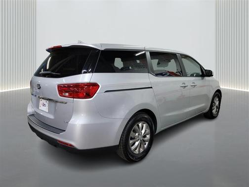 2019 Kia Sedona LX