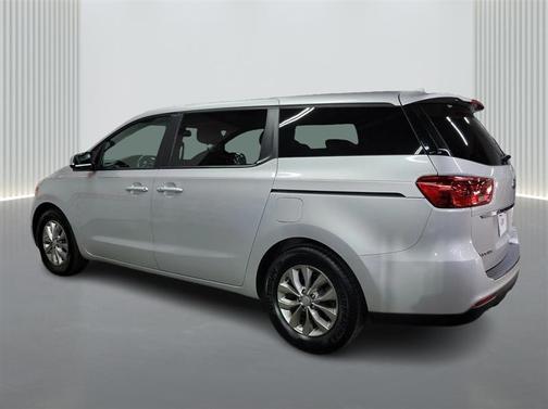 2019 Kia Sedona LX