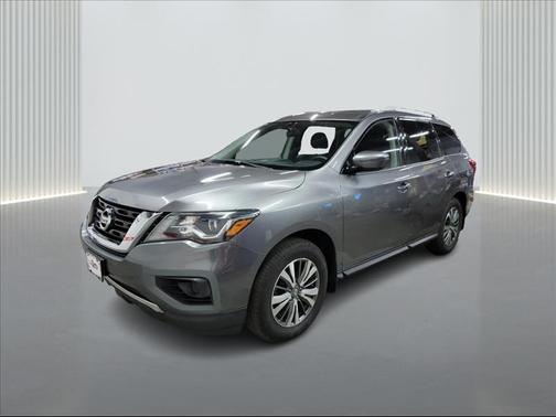 2020 Nissan Pathfinder S