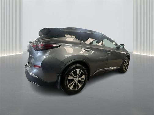 2022 Nissan Murano SV