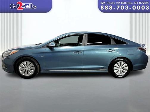 2016 Hyundai SONATA Hybrid SE