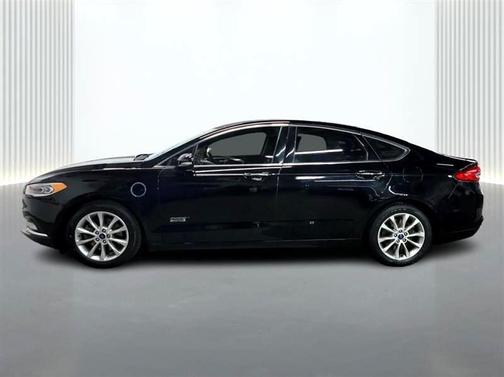 2017 Ford Fusion Energi SE Luxury