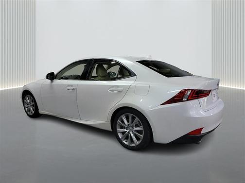 2016 Lexus IS 300 Base