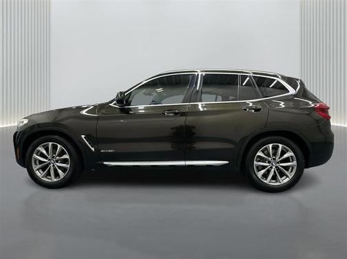 Green 2018 BMW X3 xDrive30i