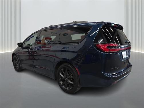 Dark Blue 2022 Chrysler Pacifica Touring-L