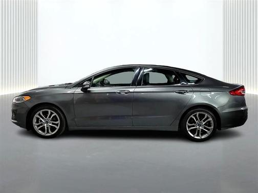 2020 Ford Fusion SEL