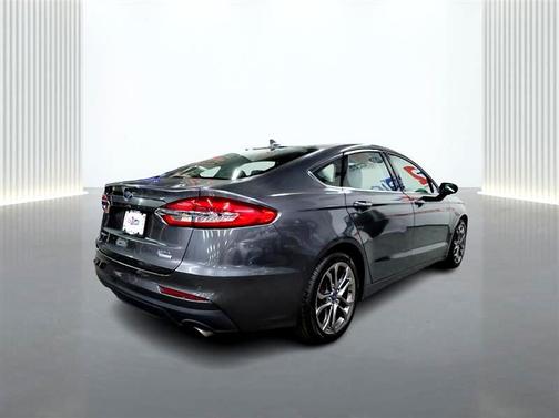 2020 Ford Fusion SEL