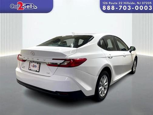 2025 Toyota Camry LE