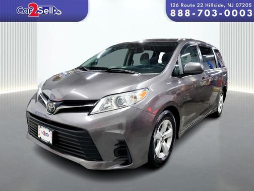 2020 Toyota Sienna LE