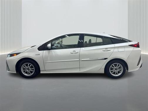 2018 Toyota Prius Prime Plus