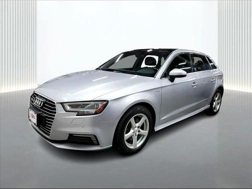 2017 Audi A3 e-tron 1.4T Premium
