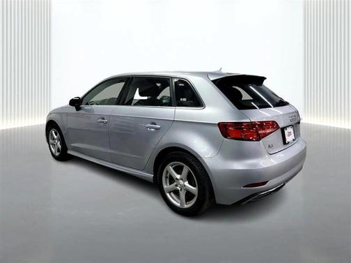 2017 Audi A3 e-tron 1.4T Premium