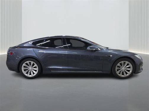2017 Tesla Model S 90D