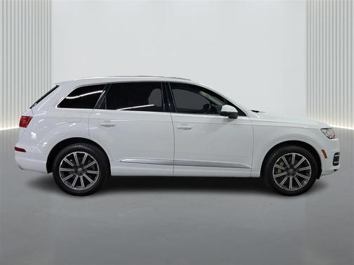 2017 Audi Q7 3.0T Premium Plus